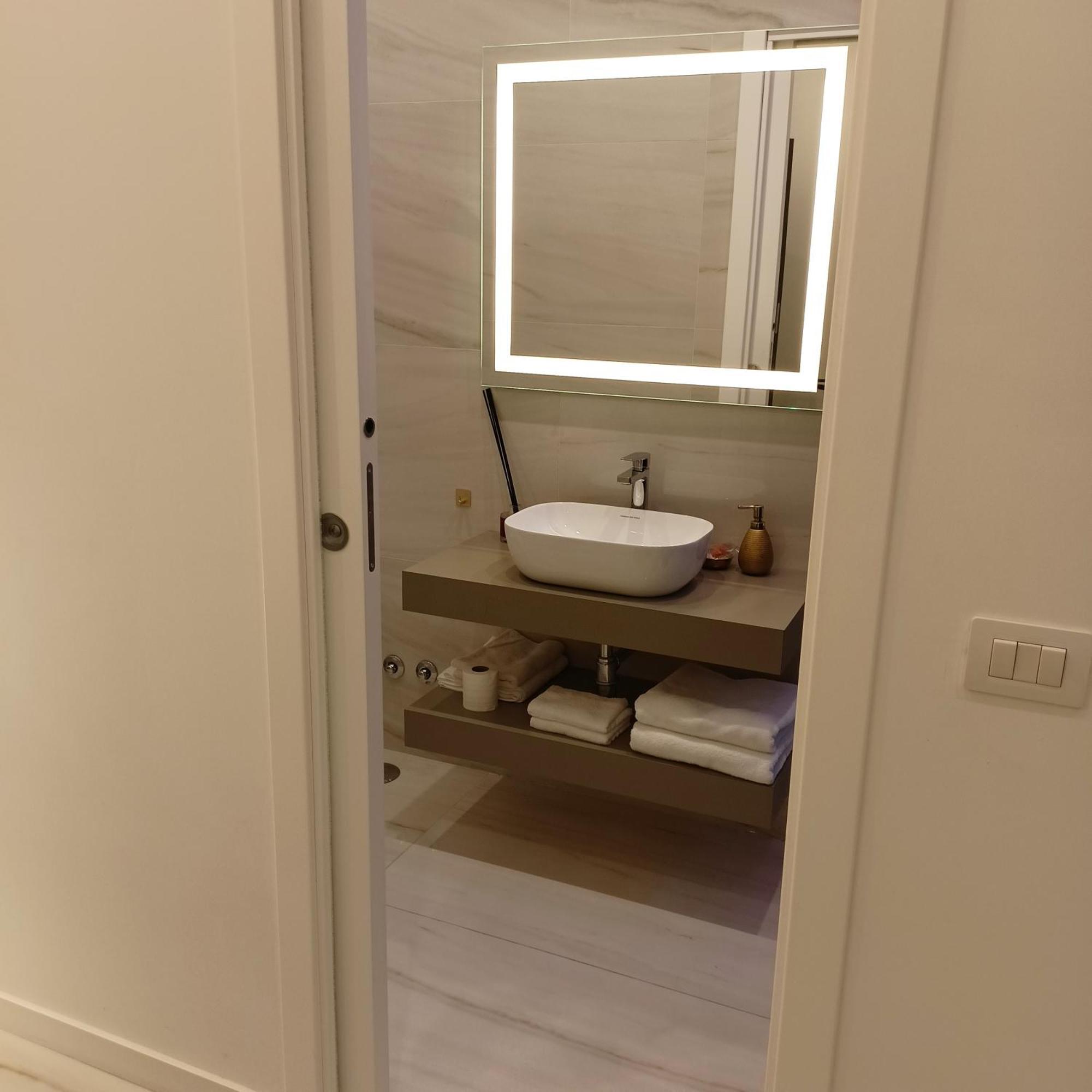 La Lepre Bovio Otel Napoli Dış mekan fotoğraf