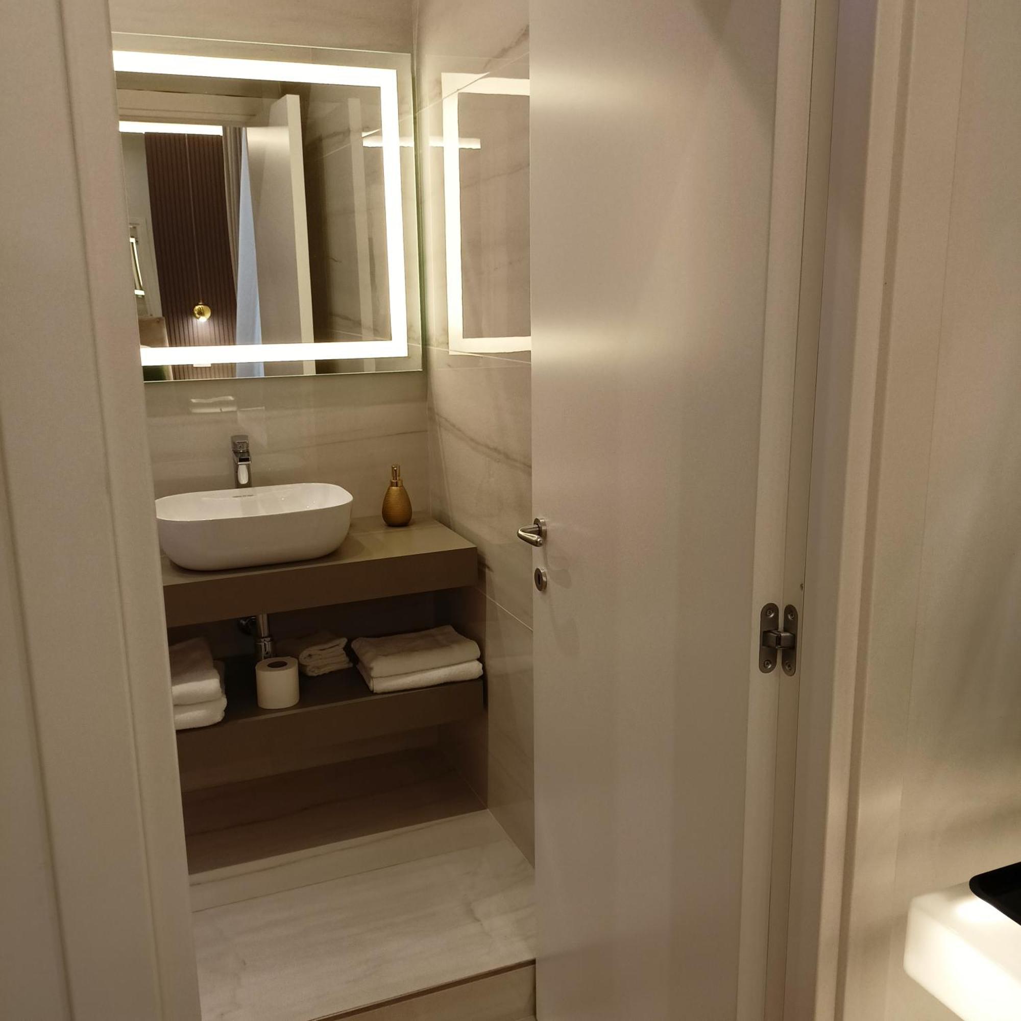 La Lepre Bovio Otel Napoli Dış mekan fotoğraf