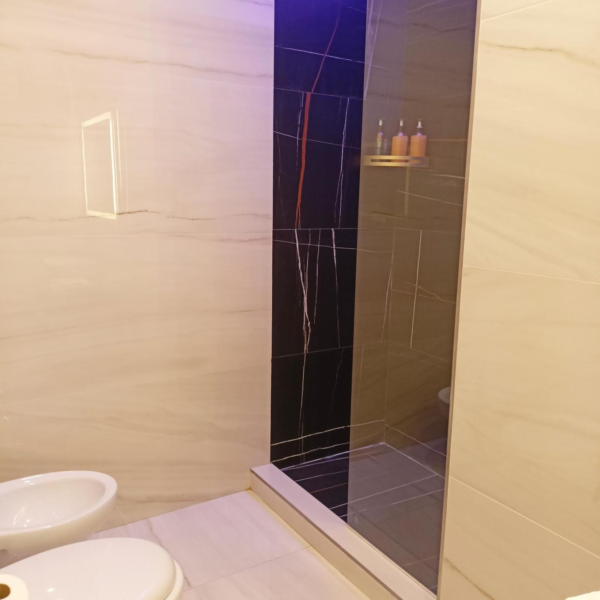 La Lepre Bovio Otel Napoli Dış mekan fotoğraf